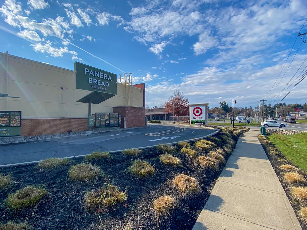 Target Shopping Center: 10 Glenridge Rd, Glenville, NY 12302